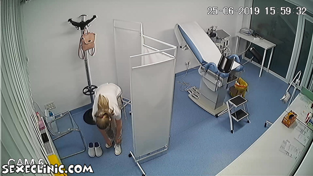 Wife japanese milf sex in gyno exam by perverse doctor