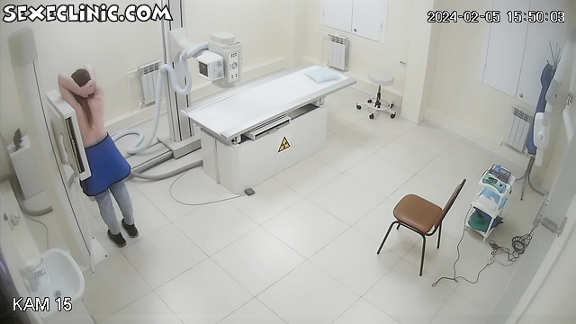 X-Ray doctor exams 3 males porn (2024-02-05)