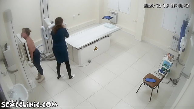 X-ray medical glove porn (2024-02-13)