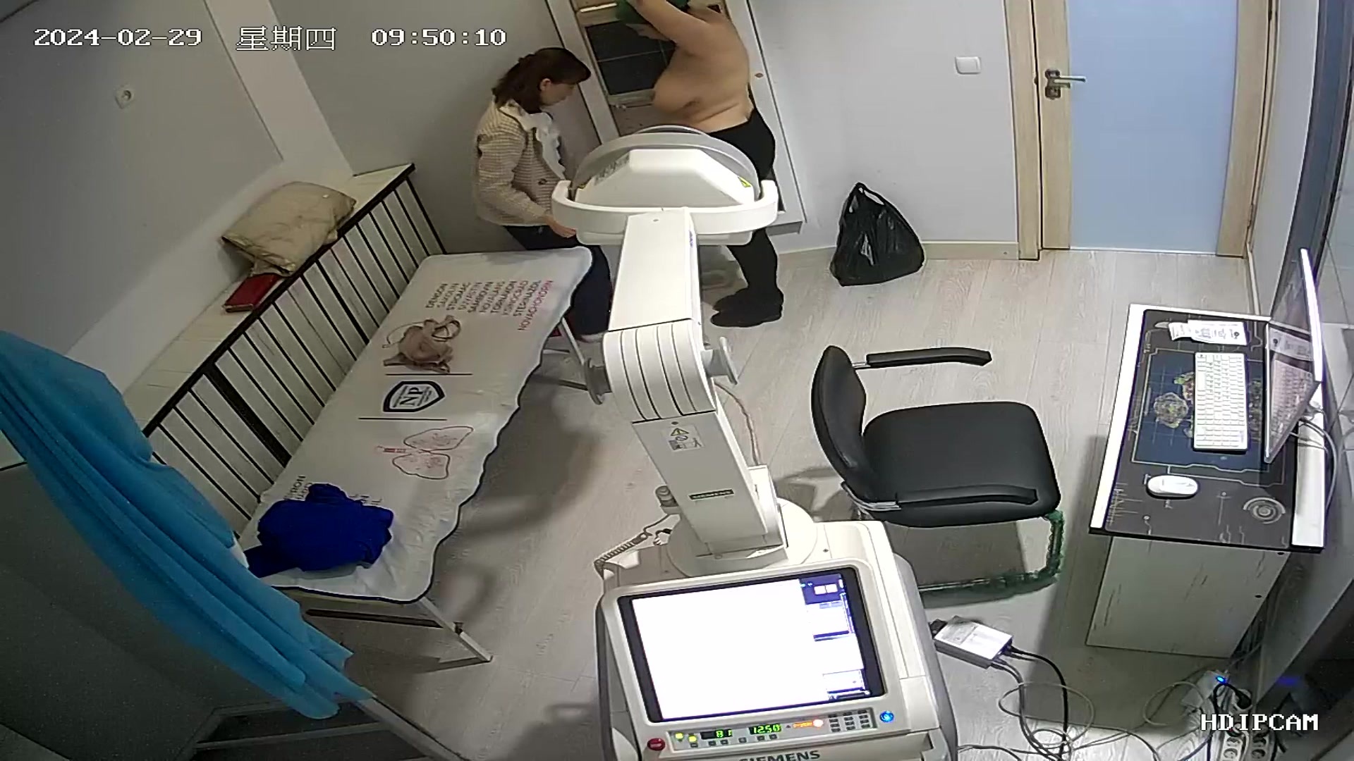 X-ray doctor having sex porn (2024-02-29)