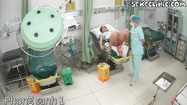 Doctor barber porn in maternity hospital